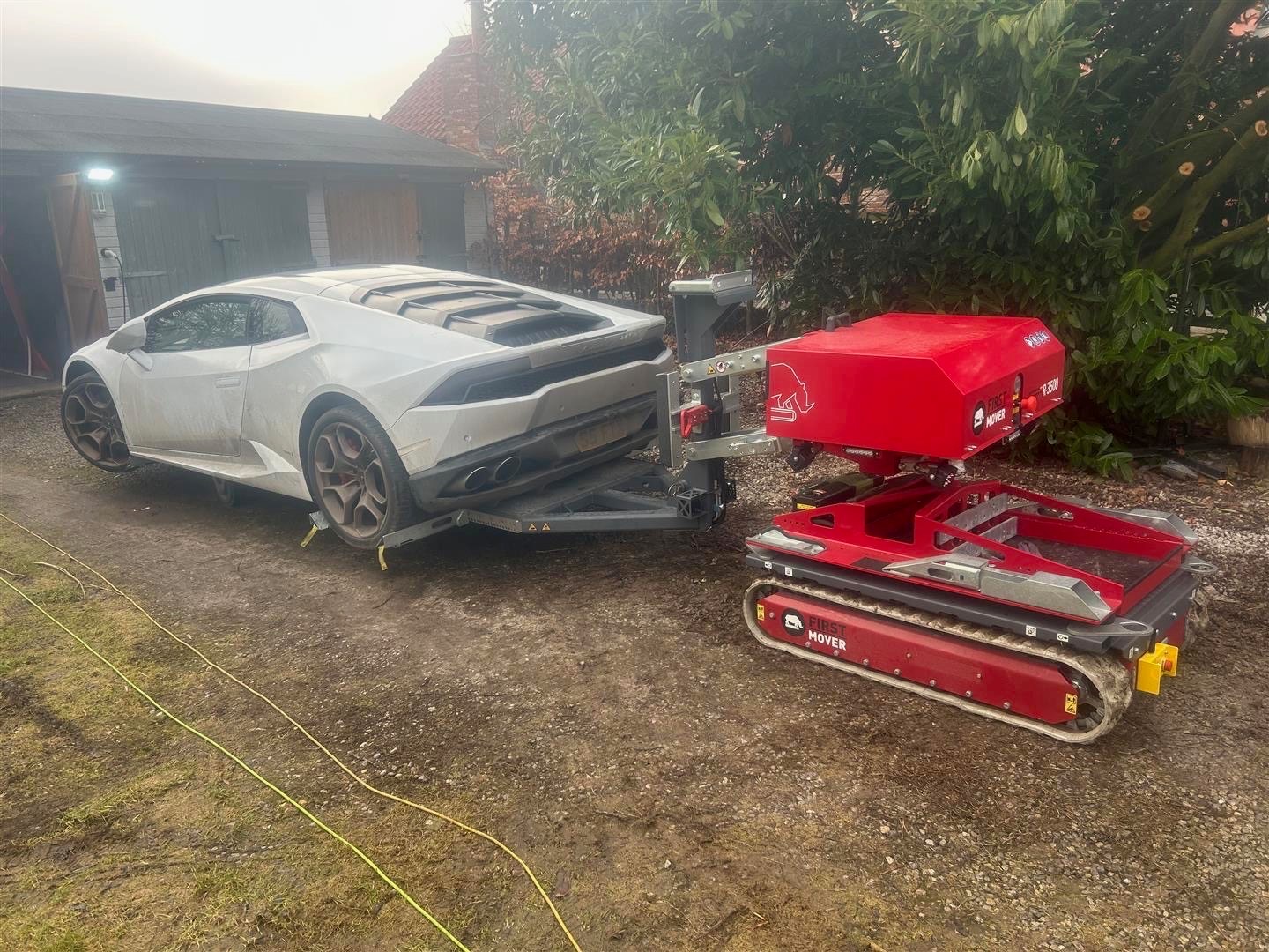 FMR recovery — White Lamborghini