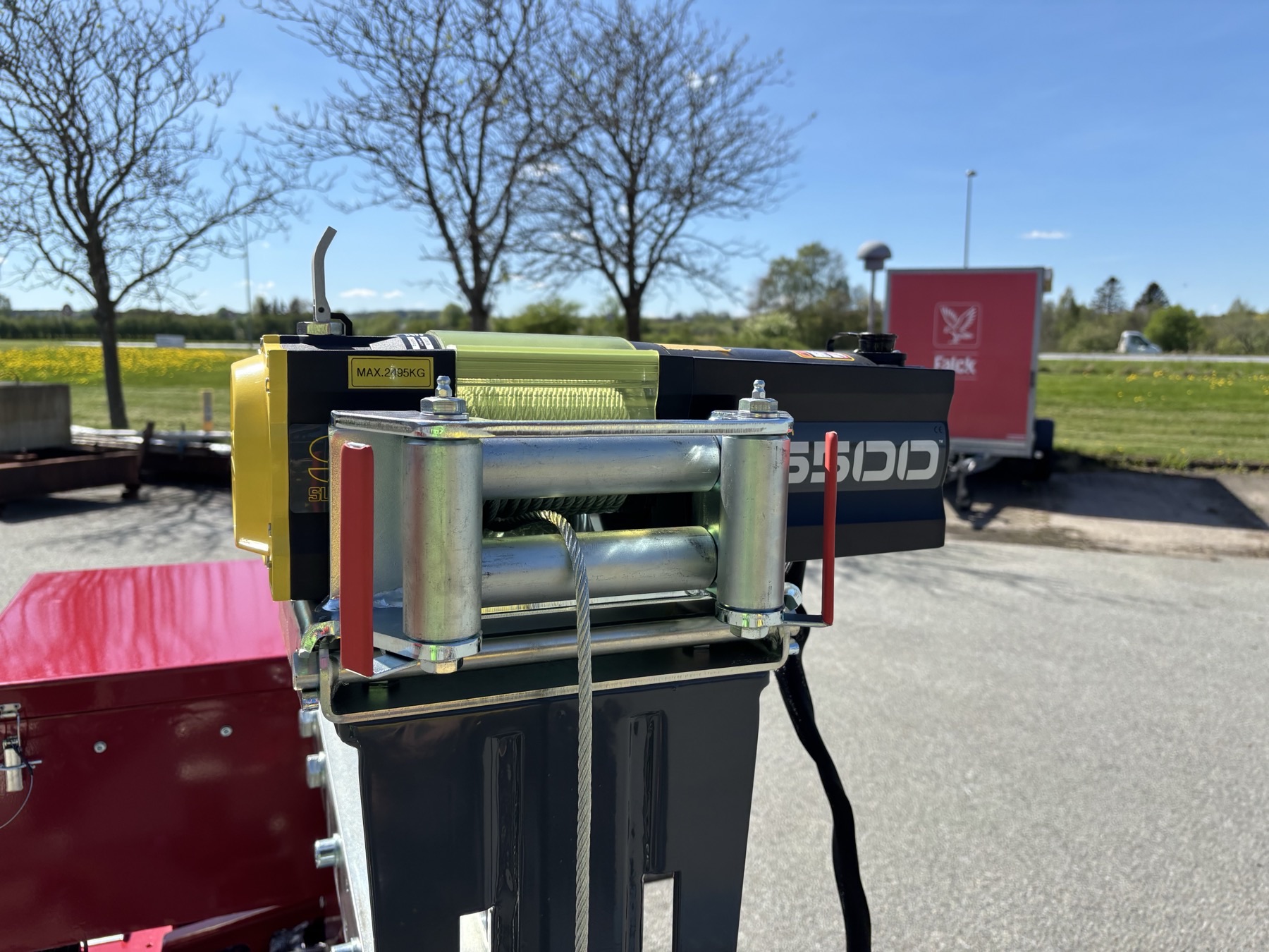 FMR recovery — Winch on flatbed 2