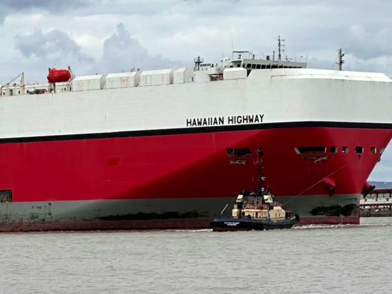 Vehicle recovery on a car-carrier vessel